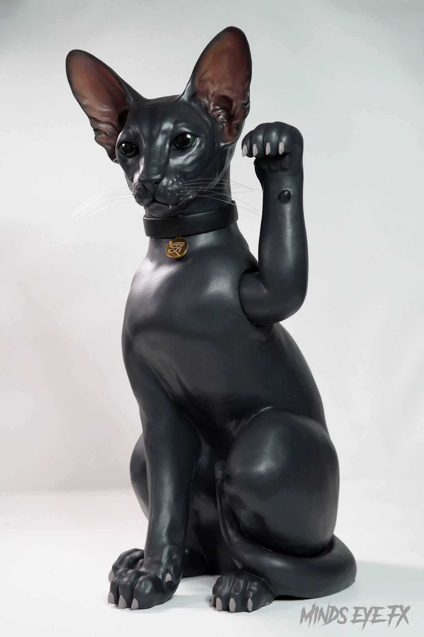 Maneki-Neko (Lucky Cat)